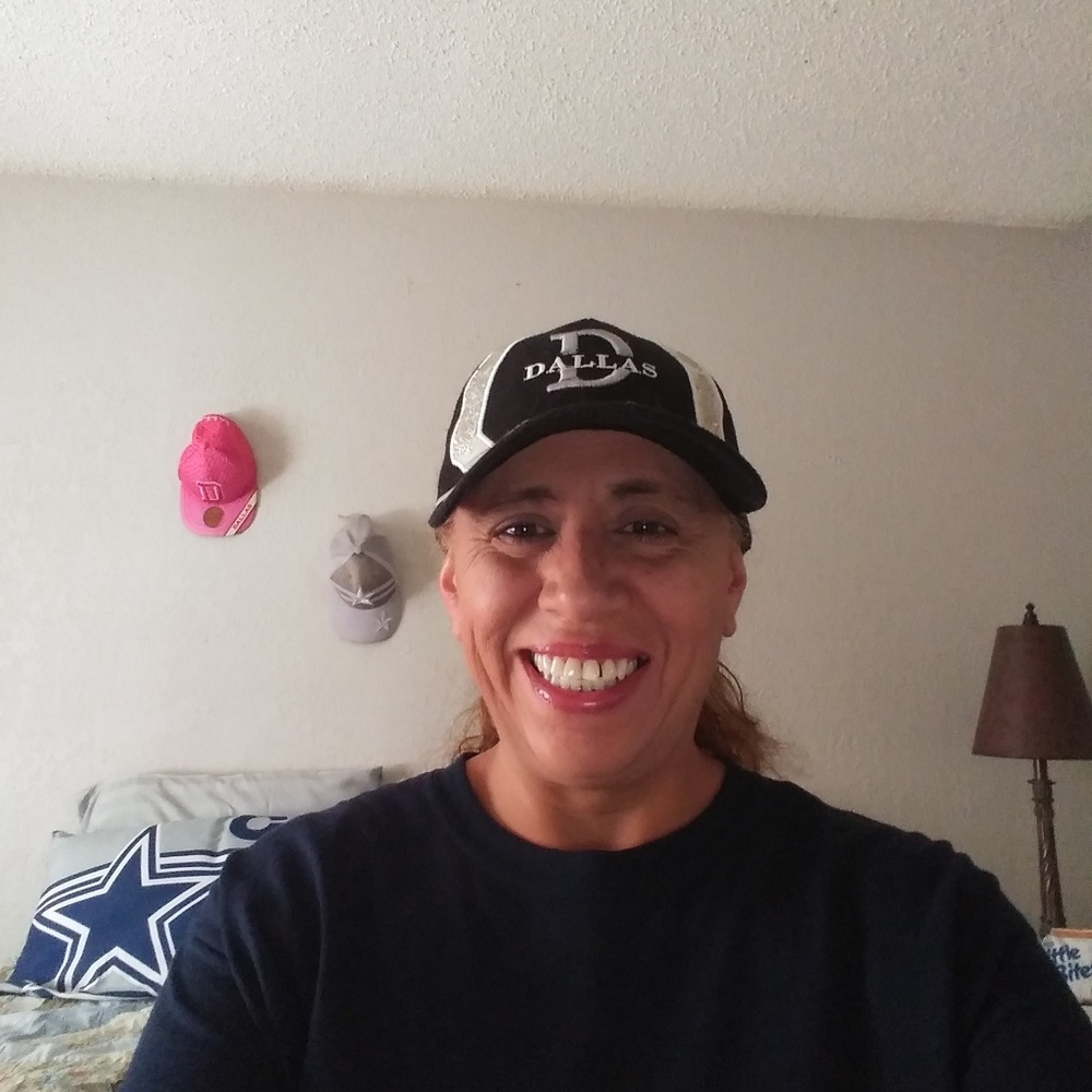 Meet your Posher, Lucy